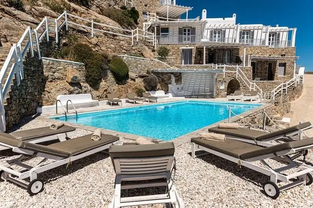 Luxury Villa, 4 Yatak Odası, Havuz Kullanımı, Deniz Manzaralı (Villa Thelgo 3)