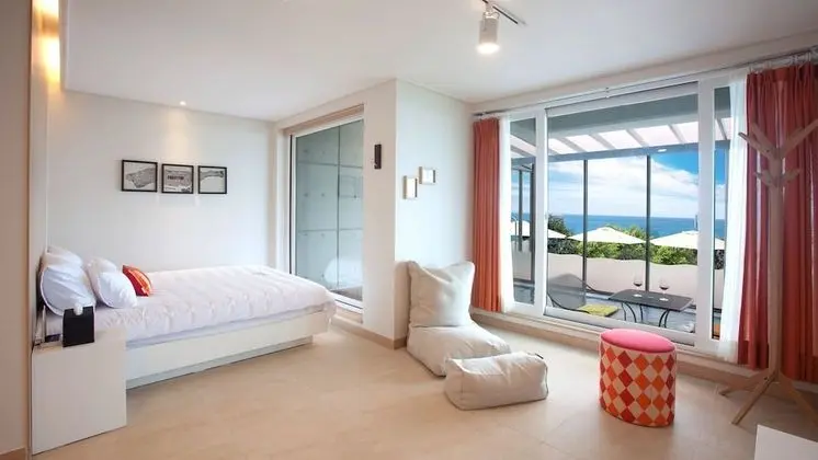 Deluxe Royal Suite Pool Villa (In-room pool fee 70,000KRW per night required)
