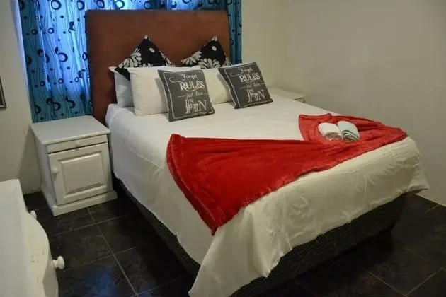 Deluxe Tek Büyük Yataklı Oda, Engellilere Uygun, Şehir Manzaralı