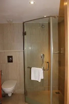 Deluxe İki Ayrı Yataklı Oda