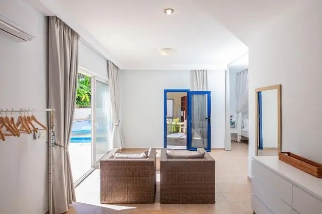 Villa, Kişiye Özel Havuzlu