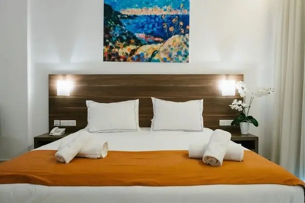 Tek Büyük veya İki Ayrı Yataklı Oda