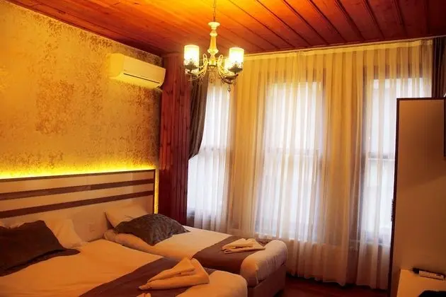 Standard Üç Kişilik Oda