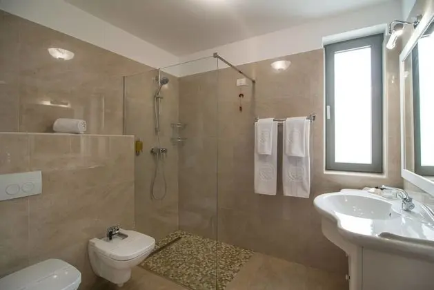 İki Ayrı Yataklı Oda