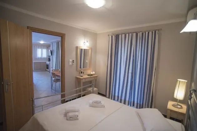Apart Daire, Havuz Manzaralı