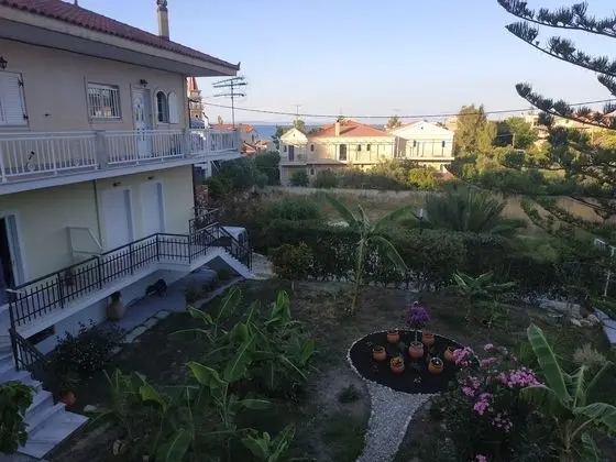 Stüdyo (First Floor)