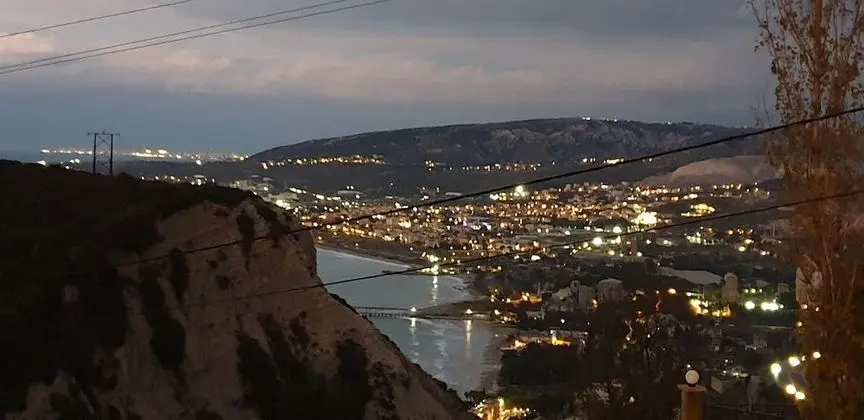Comfort Tek Büyük veya İki Ayrı Yataklı Oda