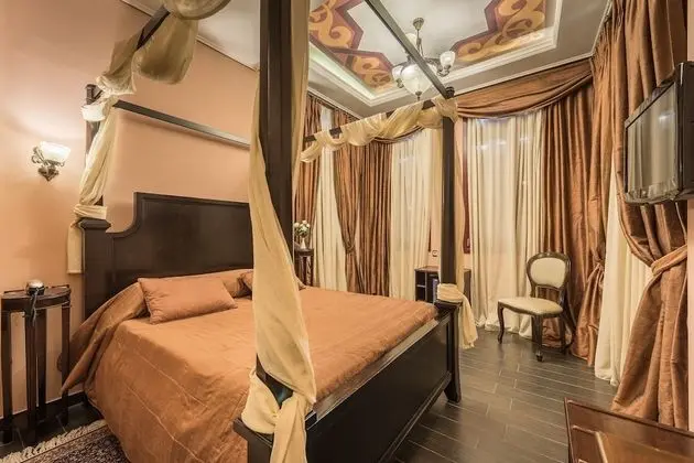 Deluxe Tek Büyük Yataklı Oda, Sauna