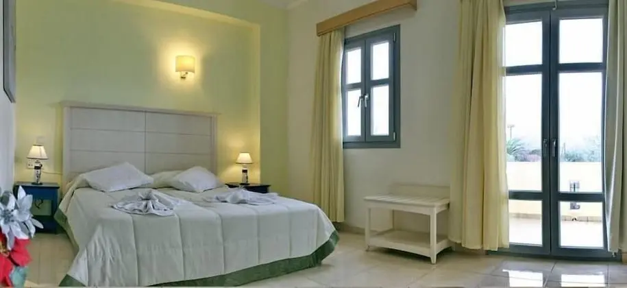 Üç Kişilik Oda