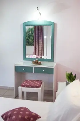 One Bedroom Apartment