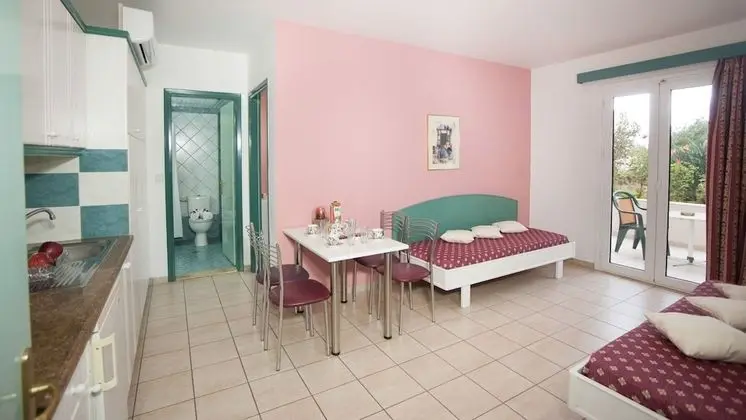 One Bedroom Apartment