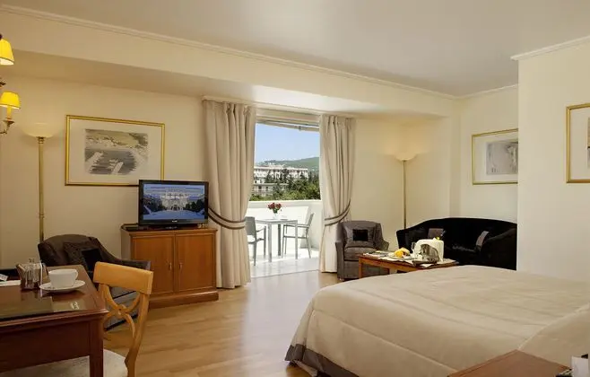 1 Çift Kişilik Veya 2 Tek Kişilik Yatak Deluxe