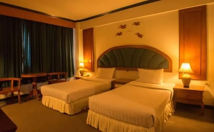 Luxury Oda