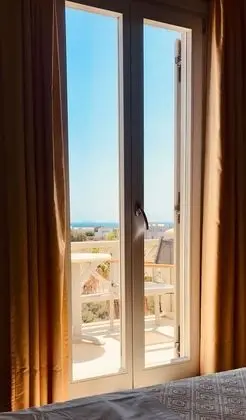 Standard Double Room, Partial Sea View