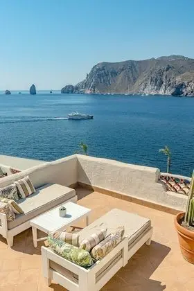 Süit, Sıcak Su Küveti (Eolie)