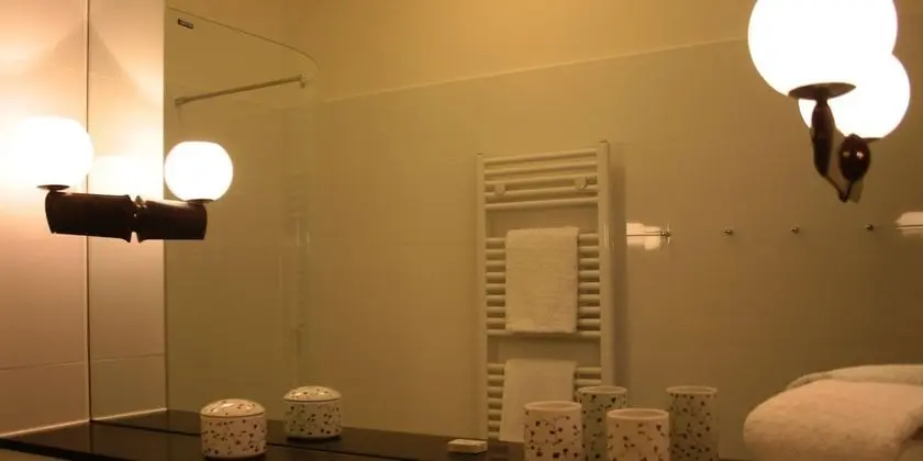 Tek Büyük Yataklı Oda, Balkon, Nehir Manzaralı