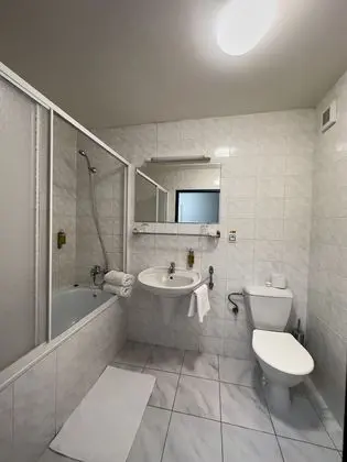 Standard Büyük Yataklı Tek Kişilik Oda