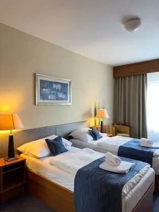 Tek Kişilik Oda, Sigara İçilebilir