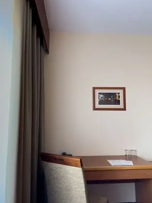 Tek Kişilik Oda, Sigara İçilebilir