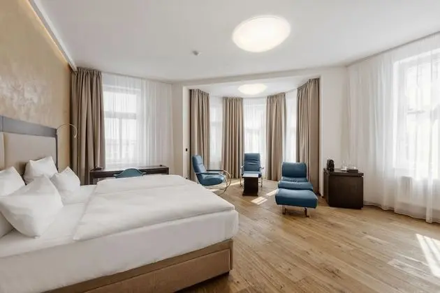 Deluxe Tek Büyük Yataklı Oda, Balkon