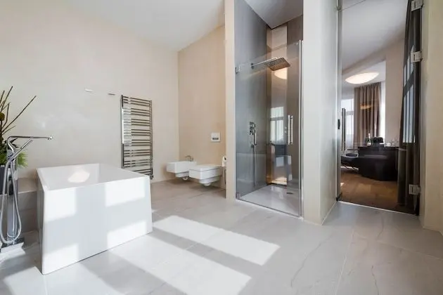 Deluxe Tek Büyük Yataklı Oda, Balkon
