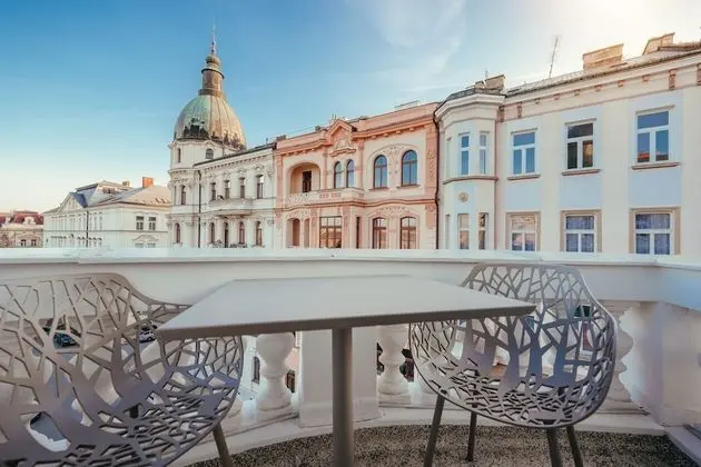 Deluxe Tek Büyük Yataklı Oda, Balkon