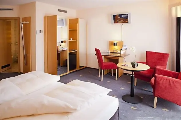 Classic Tek Büyük Yataklı Oda