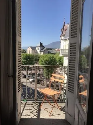 Comfort Tek Büyük veya İki Ayrı Yataklı Oda