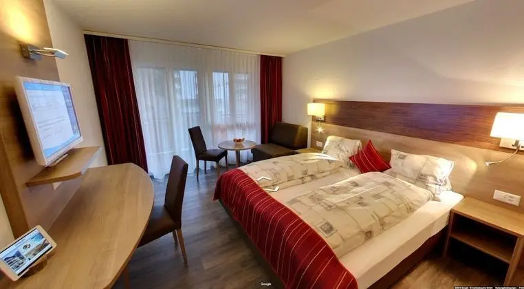 Comfort Tek Büyük Yataklı Oda (guest house Volksheilbad)