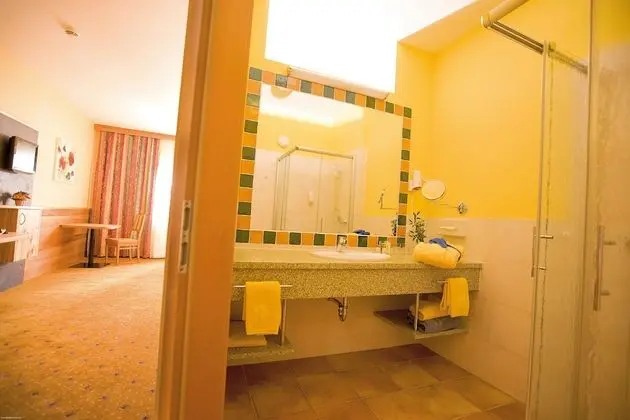 Romantic Süit, Havuz Manzaralı