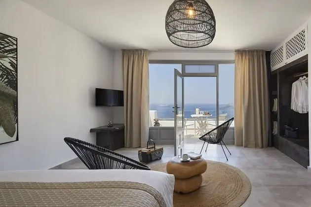 Two Bedroom Villa with Indoor Private Cave Pool