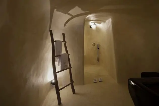 Two Bedroom Villa with Indoor Private Cave Pool