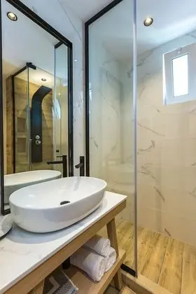 Deluxe Apart Daire, 1 Büyük (Queen) Boy Yatak, Sigara İçilmez, Havuz Manzaralı