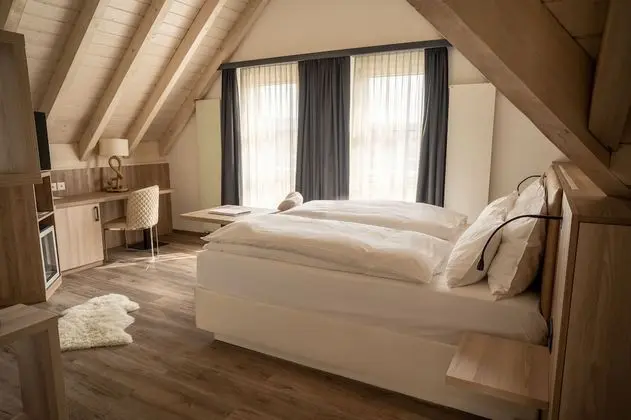 Comfort Tek Büyük Yataklı Oda