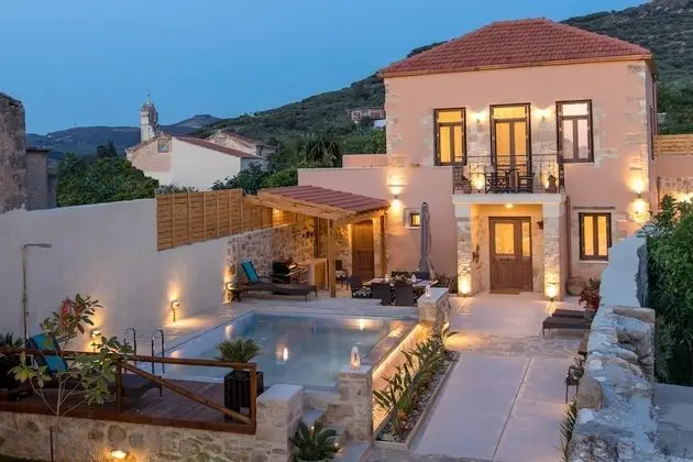 Deluxe Villa