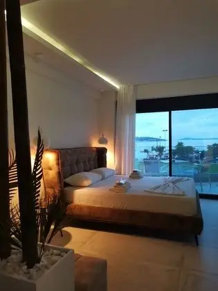 Deluxe Tek Büyük Yataklı Oda, Deniz Manzaralı