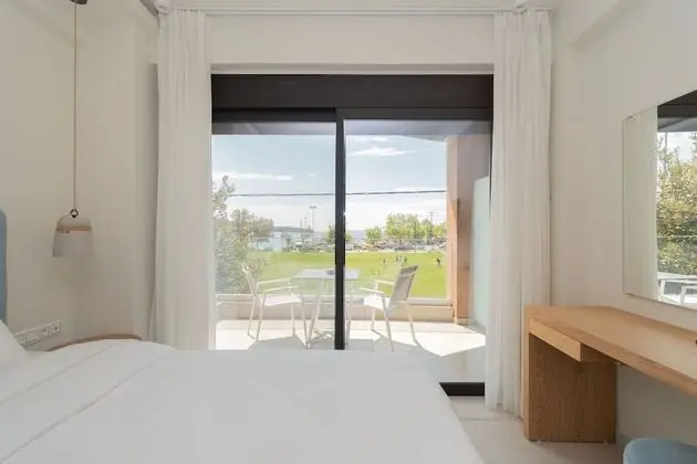 Deluxe Tek Büyük Yataklı Oda, Deniz Manzaralı