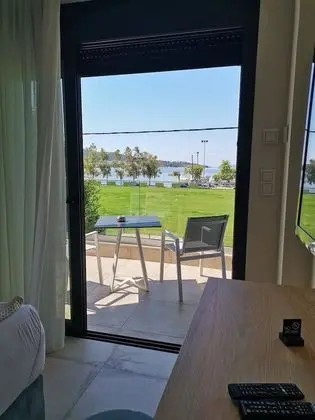 Deluxe Tek Büyük Yataklı Oda, Deniz Manzaralı