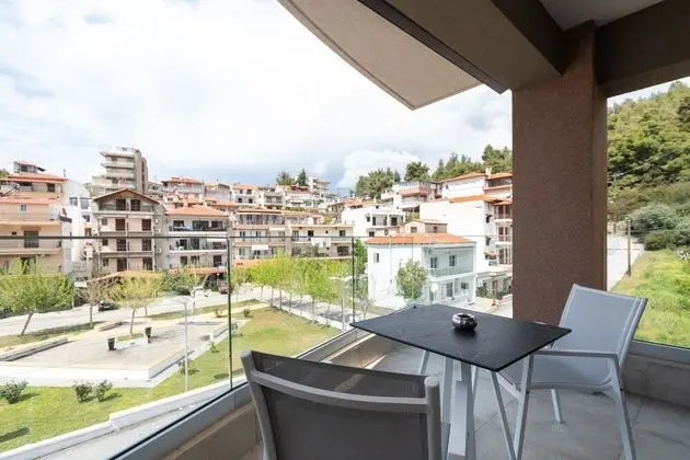 Tek Büyük Yataklı Oda, Kısmi Deniz Manzaralı