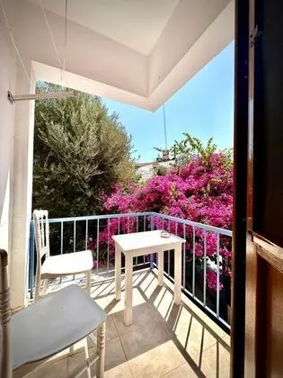 1+1 Apart Daire, Bahçe Manzaralı, 1. Kat