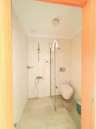 Deluxe Oda, Bahçe Manzaralı, 2. Kat Balkonlu