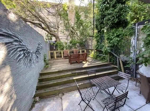 Drexel Duplex Private Yard and Deck garden