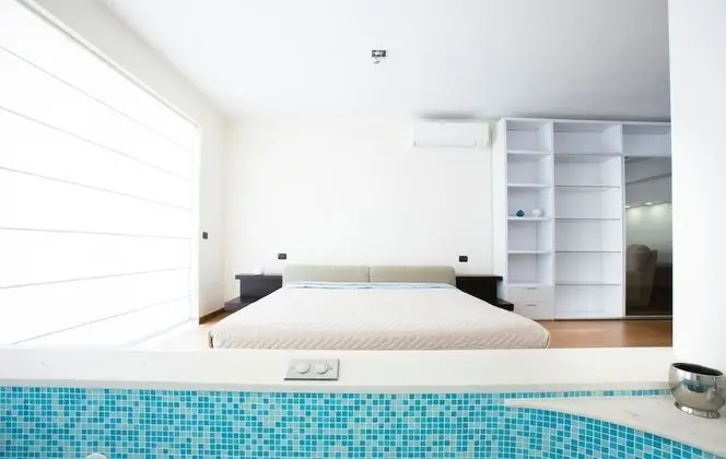 Comfort Tek Büyük Yataklı Oda, Ortak Banyo