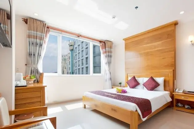 Deluxe Tek Büyük Yataklı Oda, Şehir Manzaralı