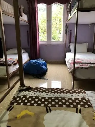Ortak Ranzalı Oda, Karma Ranzalı Oda (Bed in 6-Bed)