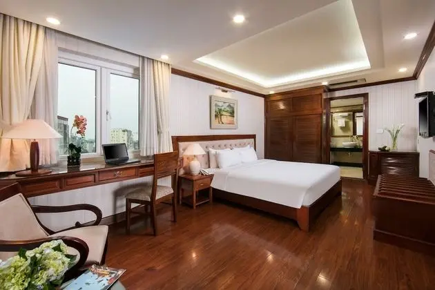 Deluxe Tek Büyük veya İki Ayrı Yataklı Oda, Şehir Manzaralı