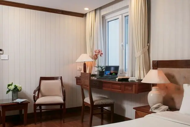Deluxe Tek Büyük veya İki Ayrı Yataklı Oda, Şehir Manzaralı