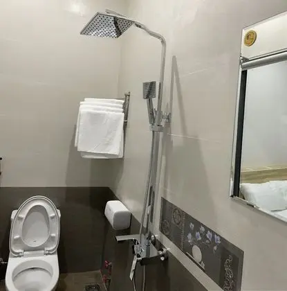 Basic Büyük Yataklı Tek Kişilik Oda