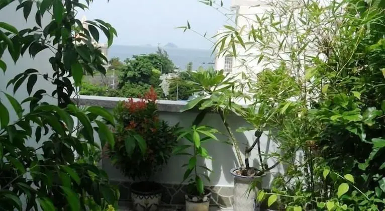 Superior Oda, Balkon