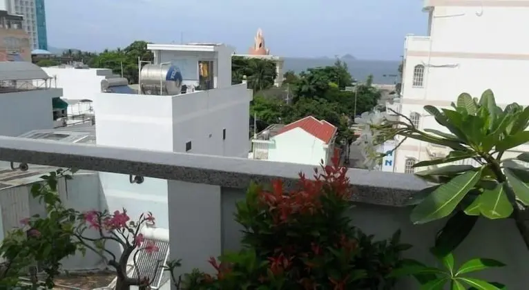 Superior Oda, Balkon